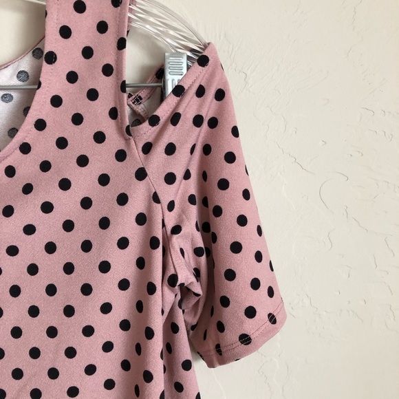 Adrianna Papell Cold Shoulder Polka Dot Blouse - Picture 2 of 8